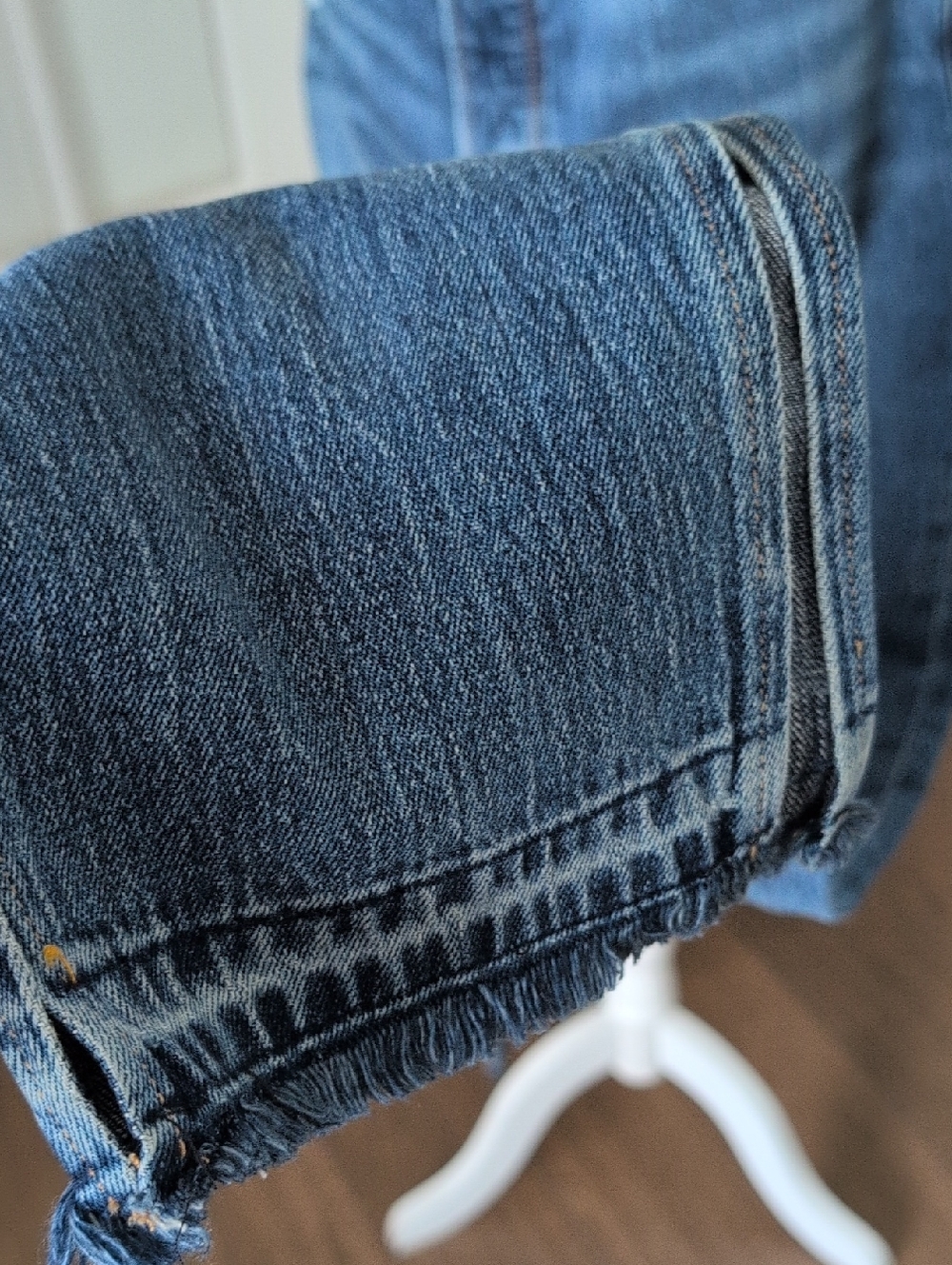 New Good American Good Boy Double Slit Ankle Jeans Size 8 - Picture 9 of 17